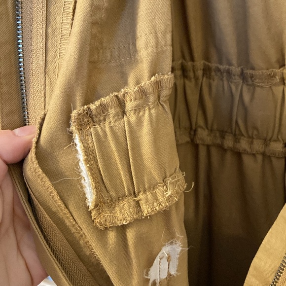 Universal Thread Women's Tan Jumpsuit - Picture 5 of 6